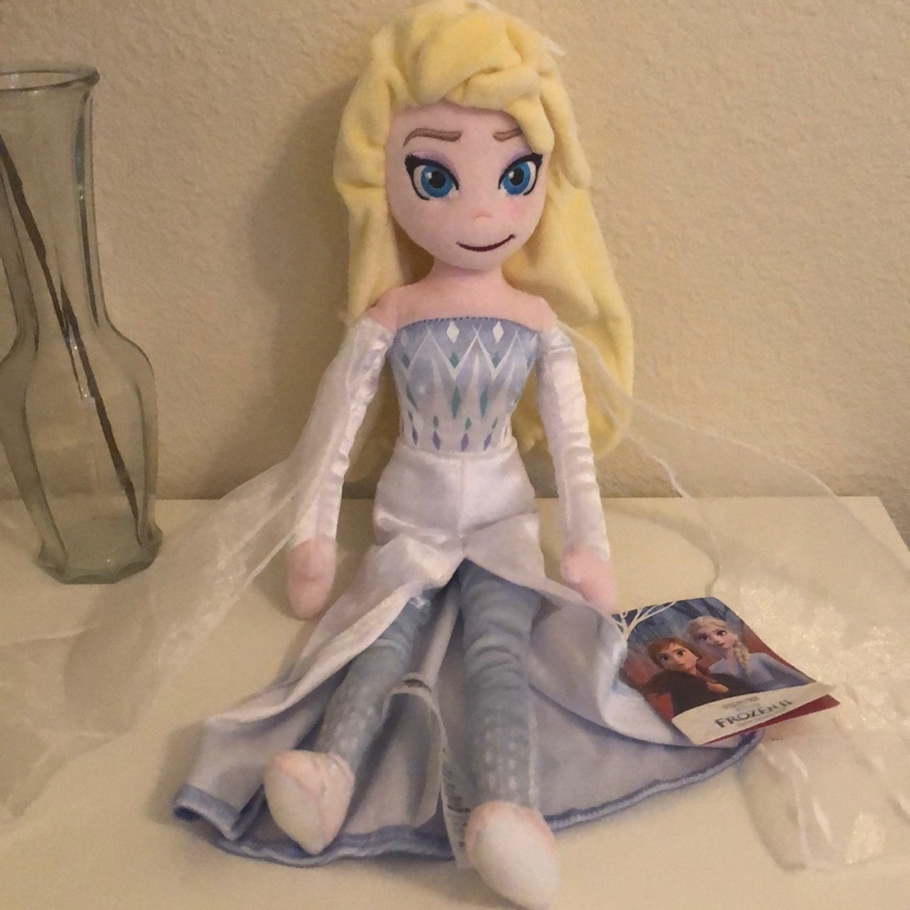 Frozen Elsa doll